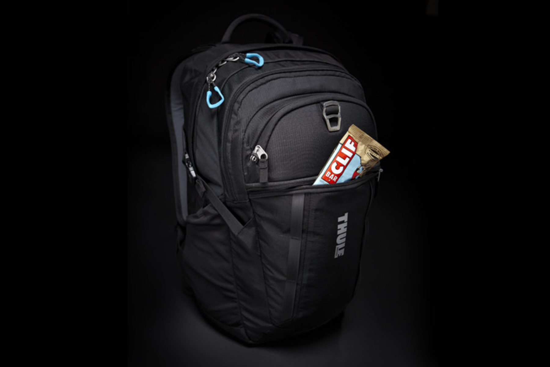 thule enroute blur 23l