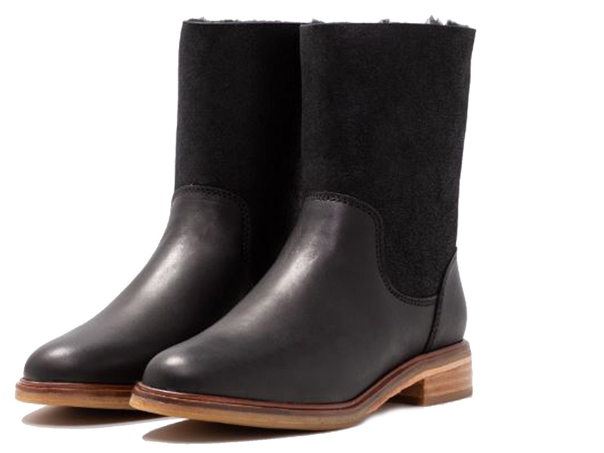 clarkdale axel boots